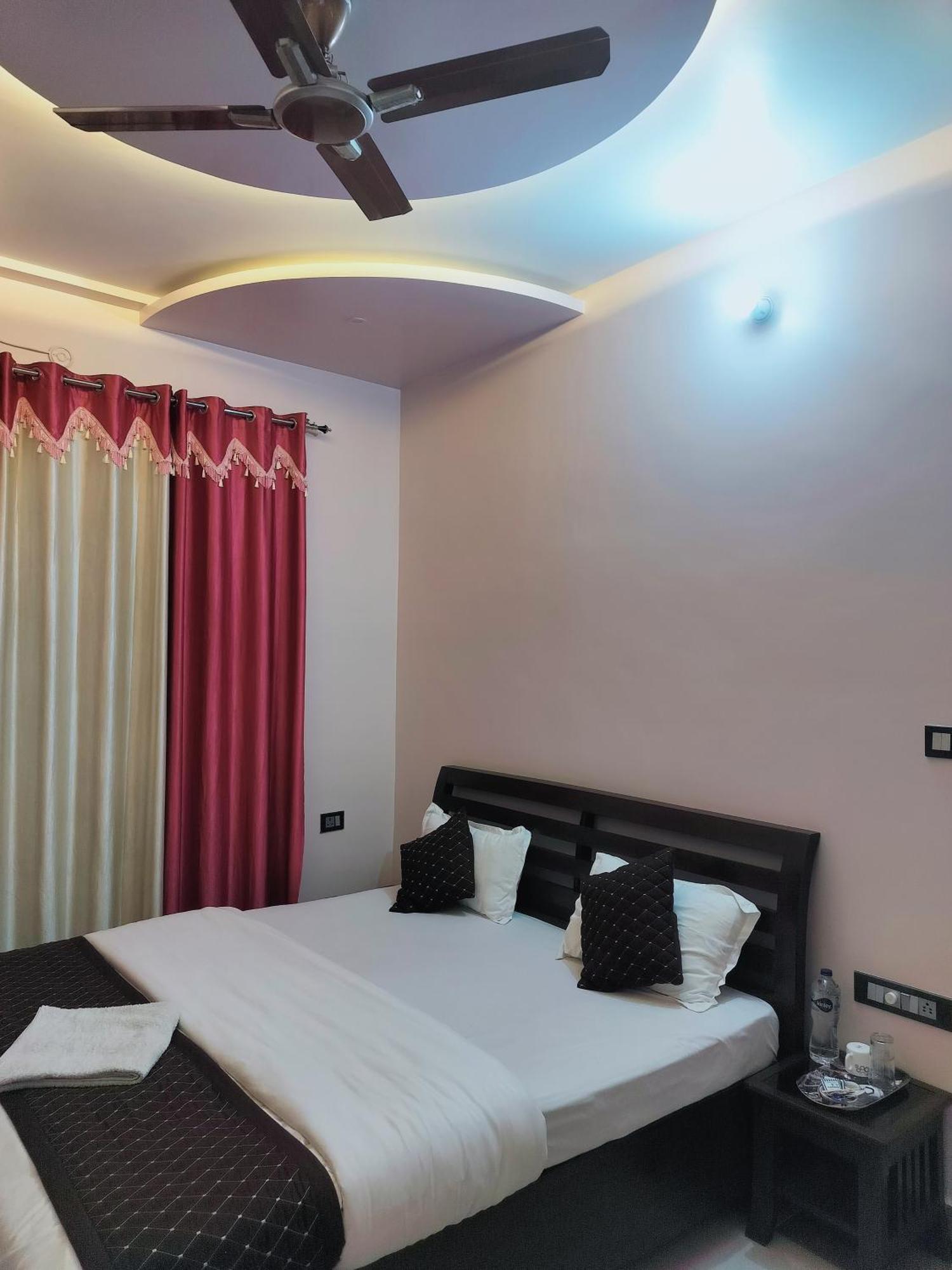 Shree Nanda Guest House 瓦拉纳西 外观 照片